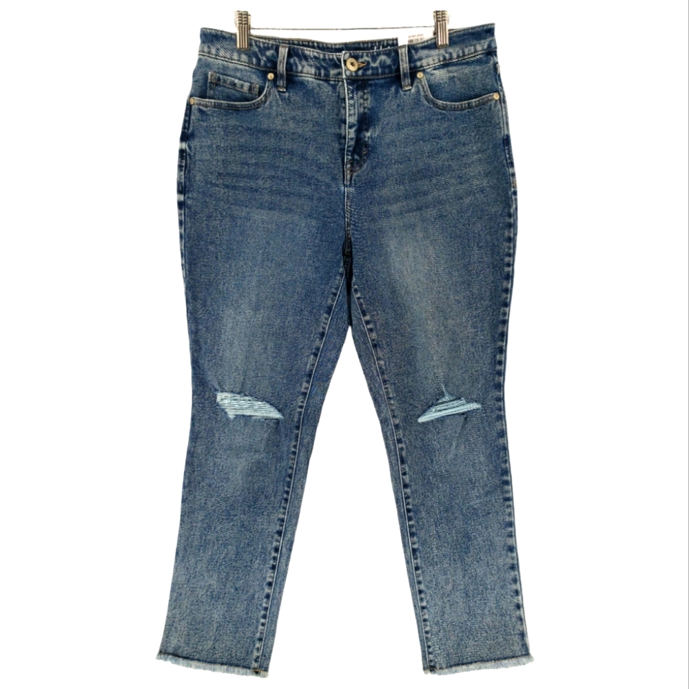 Style & Co NWT Curvy Girlfriend Jean Size 12 Distressed 99% Cotton